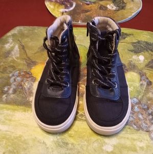SIZE 9 OLD NAVY BOY HIGH TOP SHOES